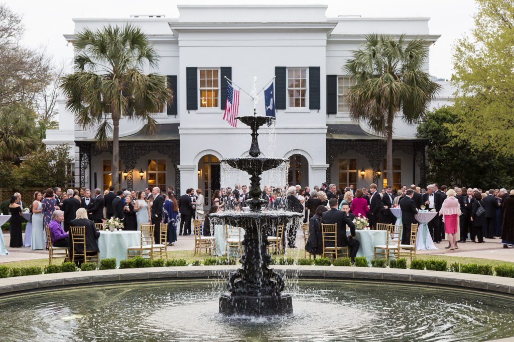 The Governor’s Mansion provided an elegant venue for cocktails after the ceremony. 