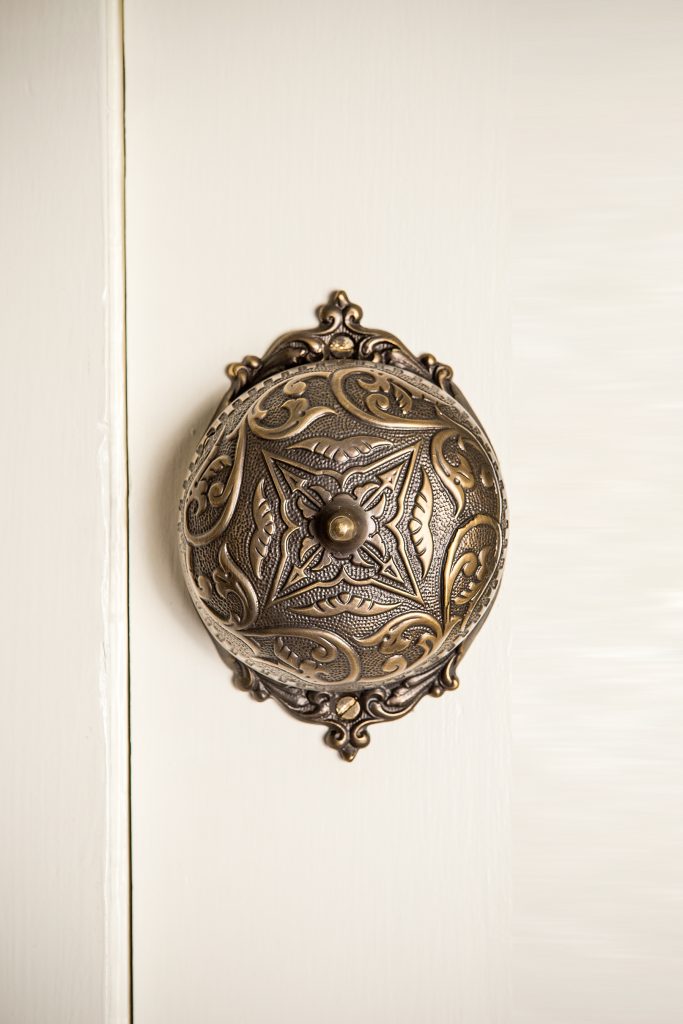 The home’s original doorbell would have resembled this interior/exterior one that Jenni purchased.
