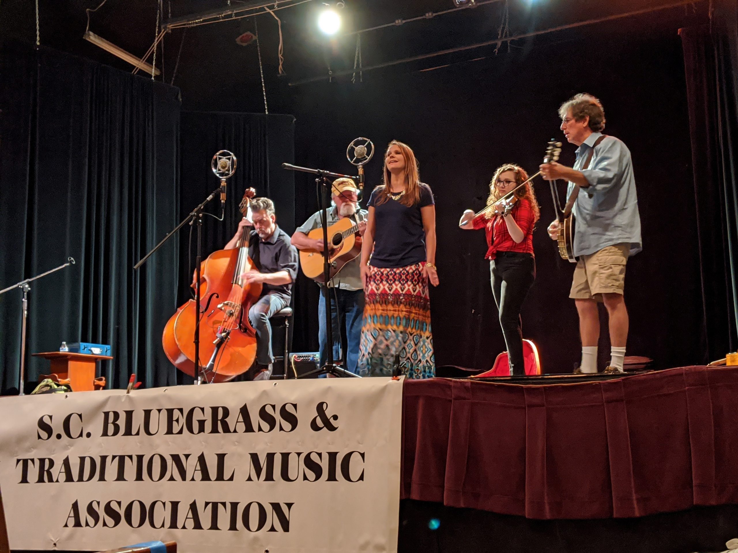 In June of 2020, The Blue Iguanas band performed for Haynes Bluegrass Series at Haynes Auditorium in Leesville, South Carolina. George Fulton, Steve Bennett, Lauren Tolcher, Ella Thomas, and Allen Fisher. 