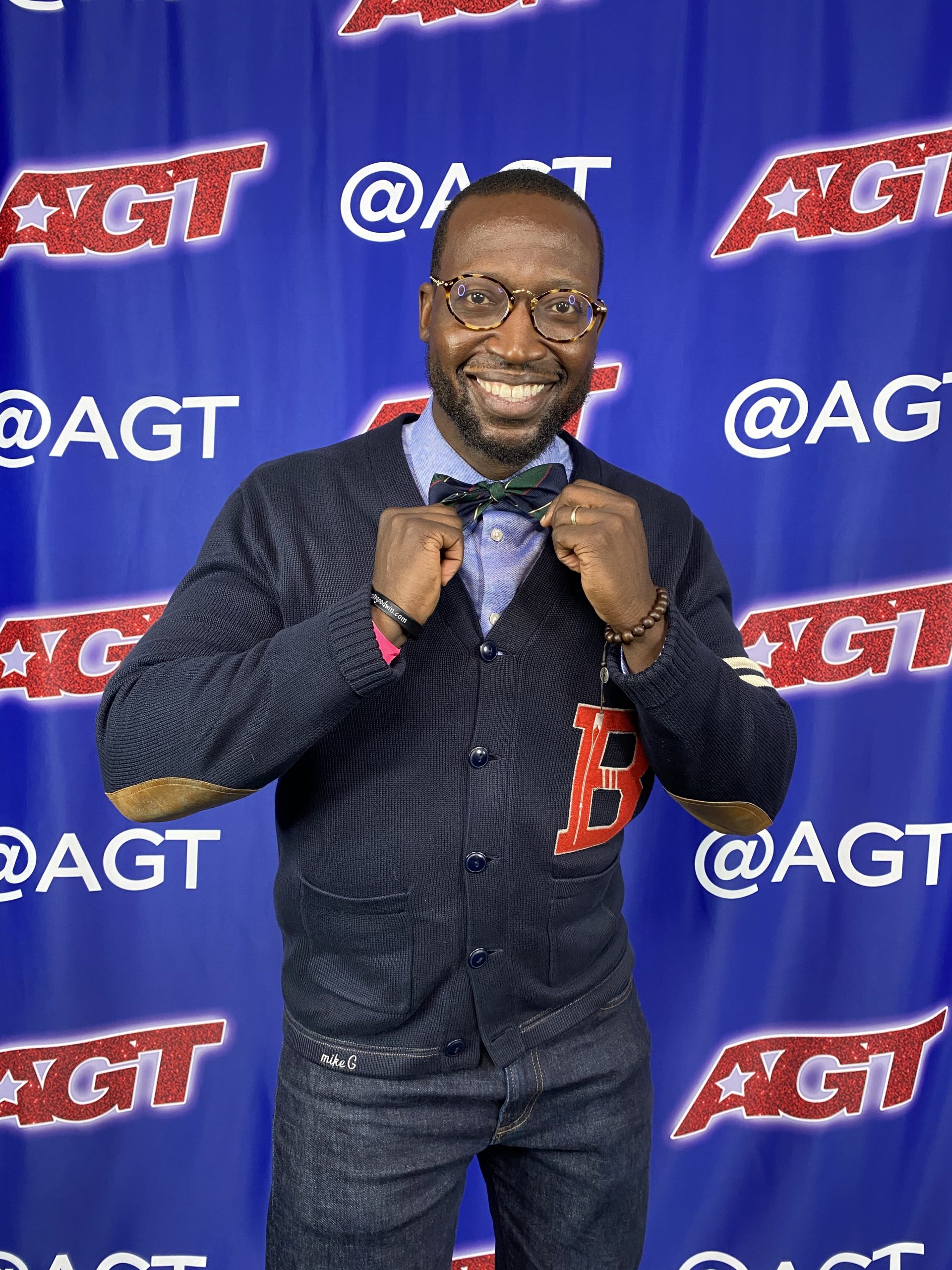 Mike submitted an audition tape for his stand-up comedy routine to America’s Got Talent in January 2021. His acceptance came quickly, and he was flown to Pasadena for a two-minute act in his signature bowtie and sweater ensemble, where he 
got thumbs up from all four judges! Photography courtesy of Asa Pressley