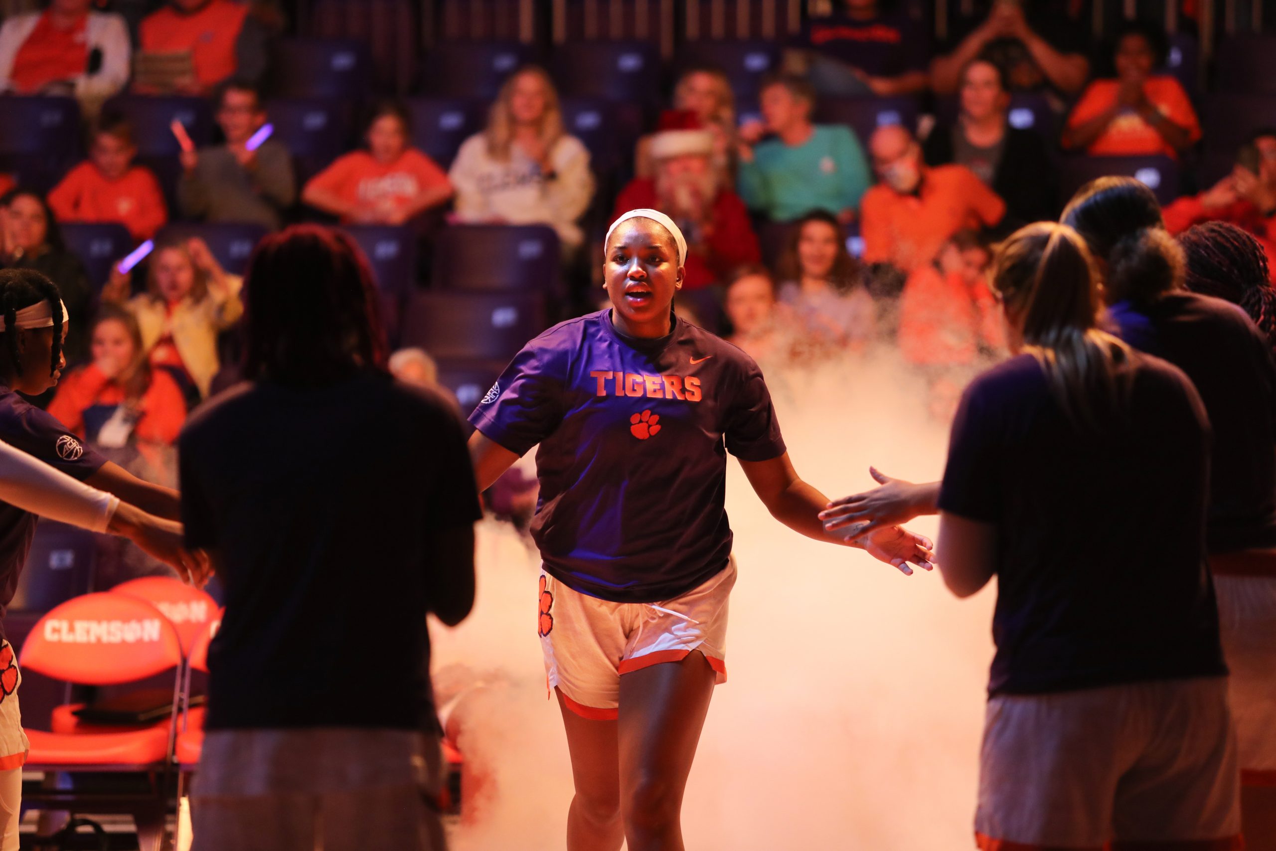 Clemson women’s basketball player Amari Robinson supports Clemson LIFE, a program that provides a university experience for men and women with intellectual disabilities. Photography courtesy of Clemson Athletics