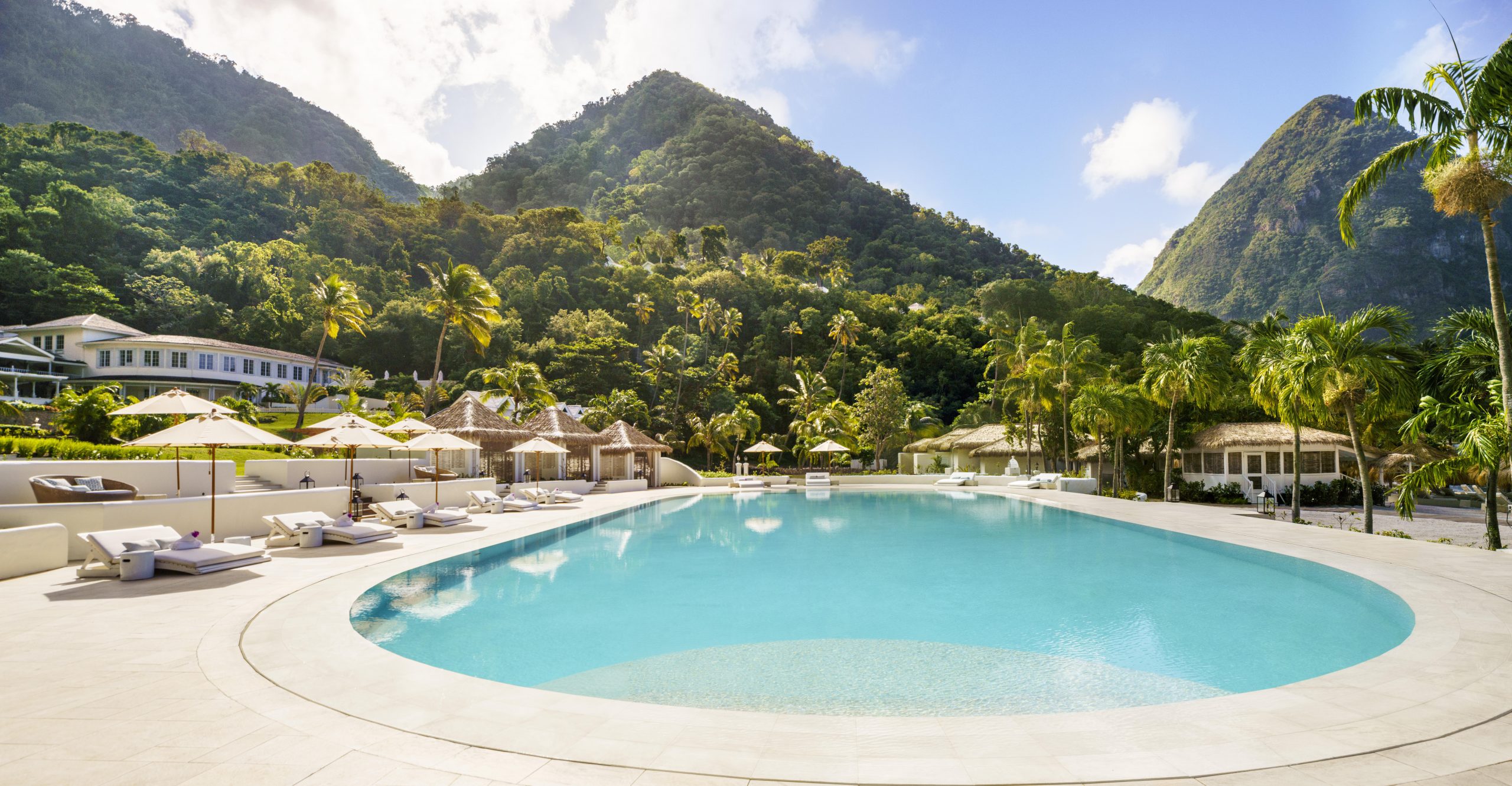 Views of the pitons and of the resort’s beautiful landscape built up the mountain make the pool experience special.